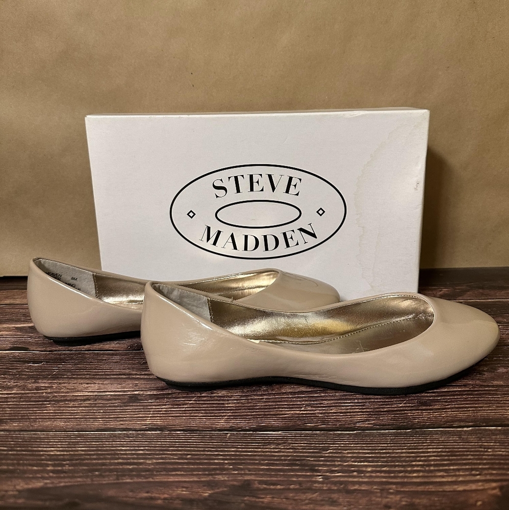 Steve Madden nude flats